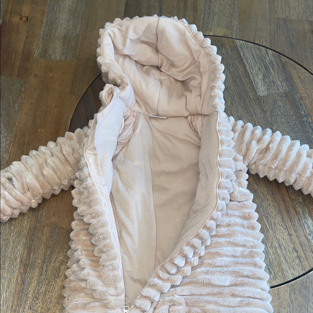 Cozy Lion Baby Snowsuit Bunting - Picture 6 of 6